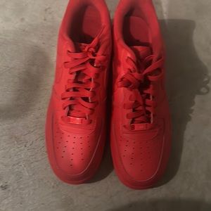 air fore 1s triple red